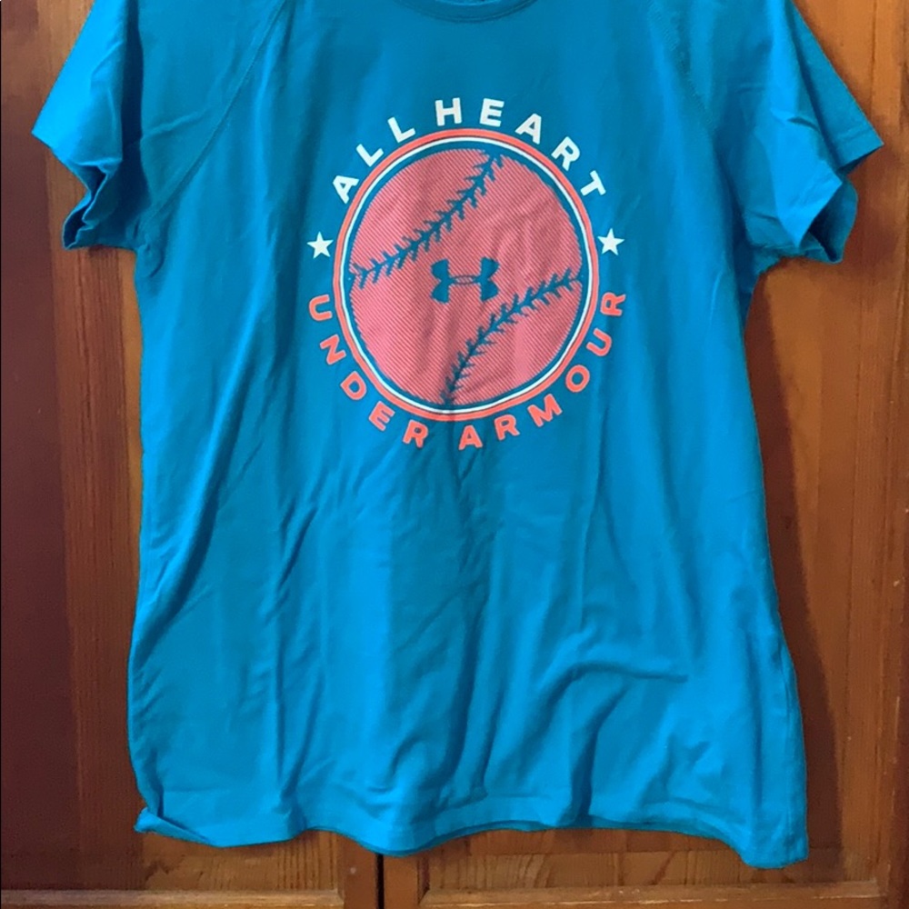 athletic shirt